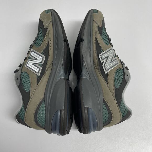 New Balance 2010 Dockside Indigo U2010AGY Size 8 Brown Green  display picture 3